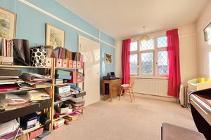 Photo 32- click for photo gallery